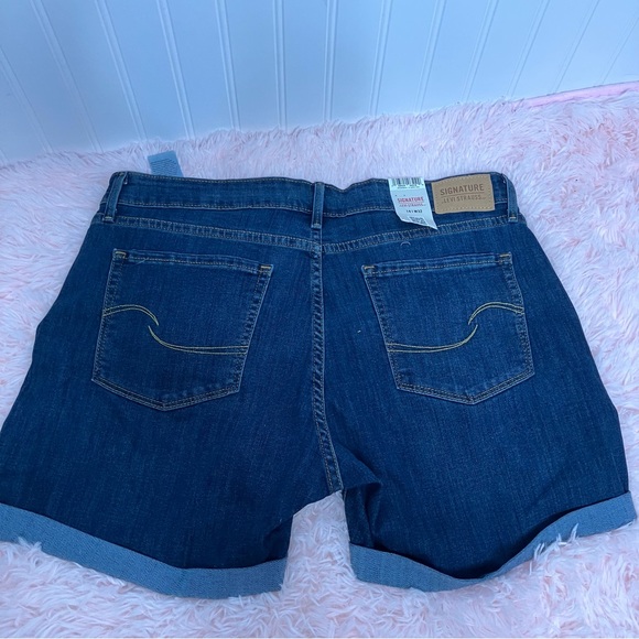 Levi’s Jean Shorts 14 Women Mid-rise 5” New Casual Denim - Picture 5 of 6